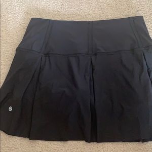 Lululemon pleated workout running tennis skirt